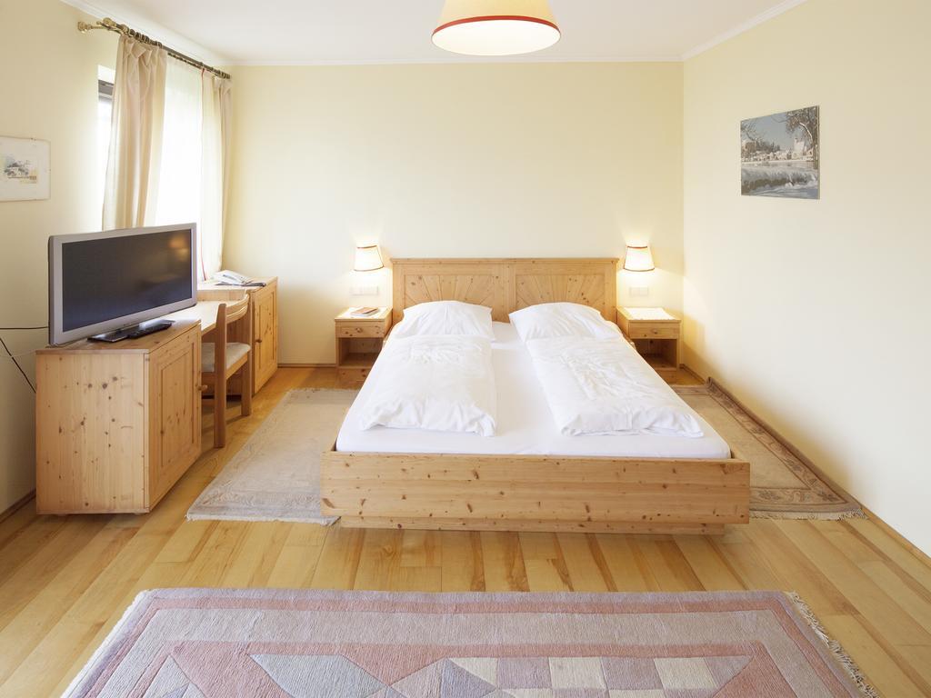 Gasthof Zur Traube Grein Habitación foto