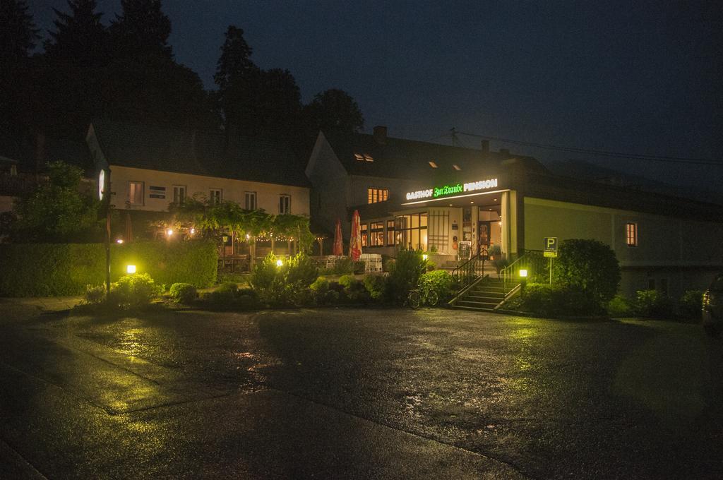Gasthof Zur Traube Grein Exterior foto