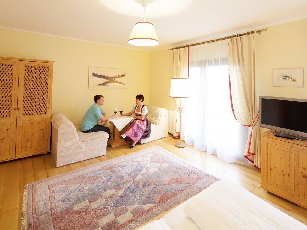 Gasthof Zur Traube Grein Habitación foto